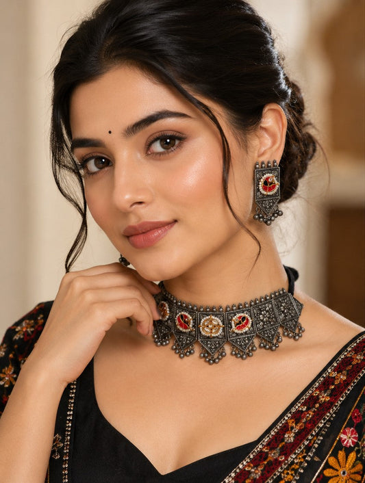 Handcrafted Black Polish Pachi Kundan & Enamel Choker Necklace