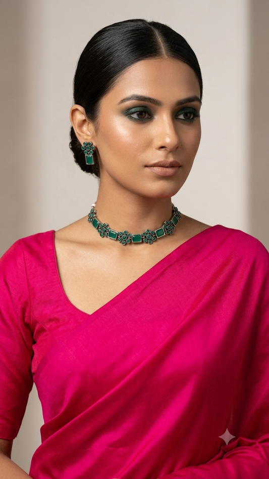 Royal Emerald Green Stone Oxidized Silver Necklace & Earring Set