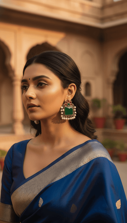 SILVER OXIDISED EARRING