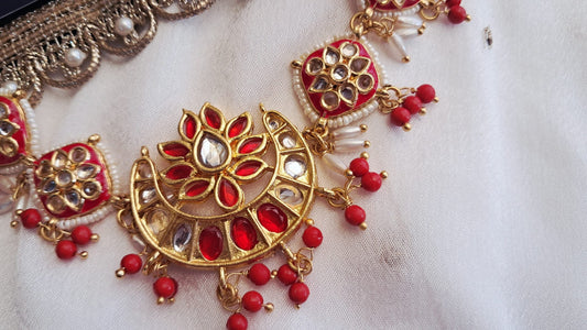 GUNIKA pachi kundan Necklace