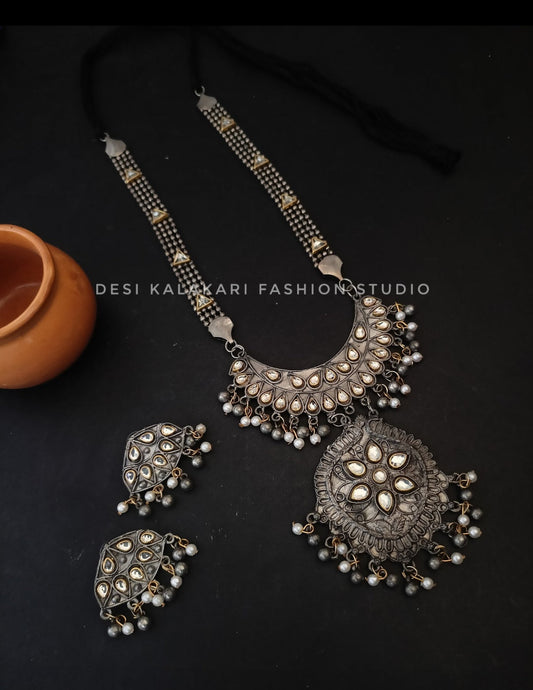 ANISHA Oxidised Silver Statement Necklace – Festive Indian Jewellery for Women