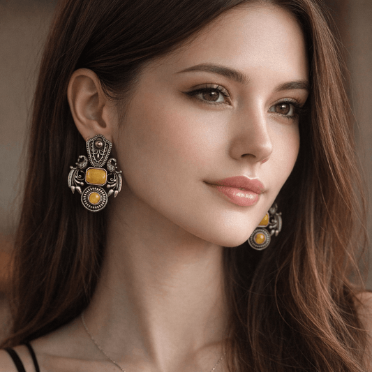 NITYA EARRING