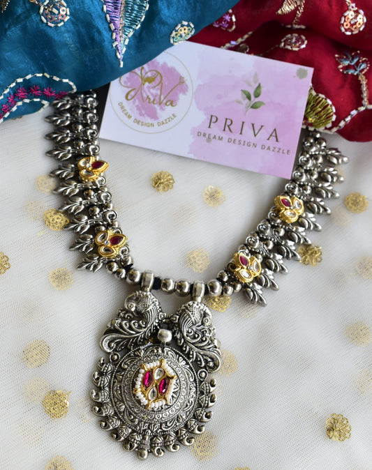 ARTHA PACHI KUNDAN NECKLACE