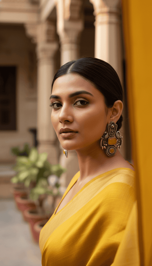 NITYA EARRING